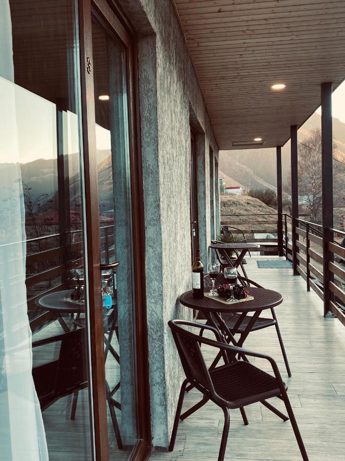Guesthouse Relax In Kazbegi Екстериор снимка