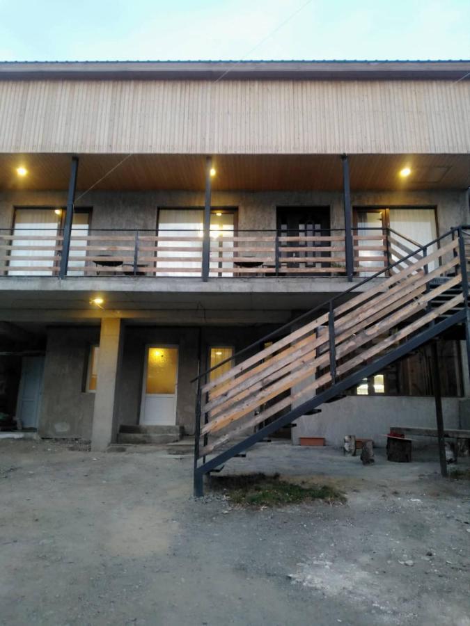 Guesthouse Relax In Kazbegi Екстериор снимка