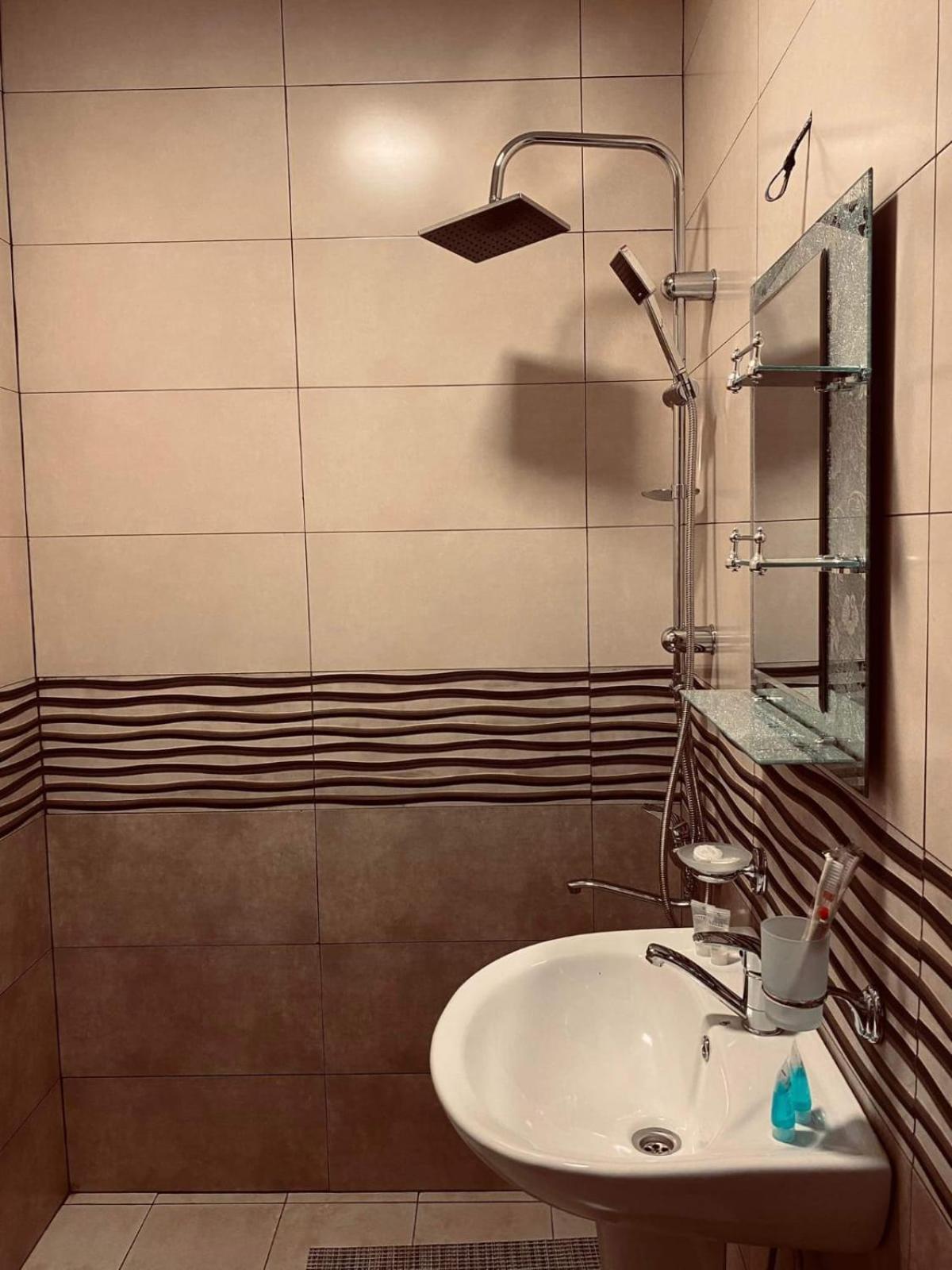 Guesthouse Relax In Kazbegi Екстериор снимка