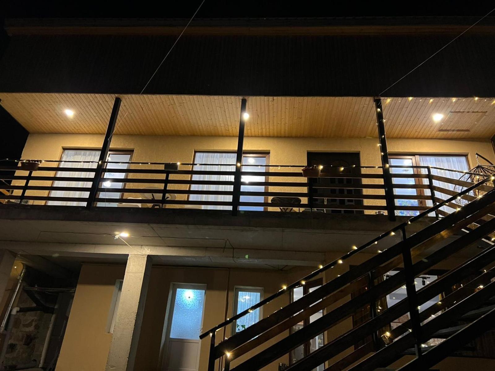 Guesthouse Relax In Kazbegi Екстериор снимка